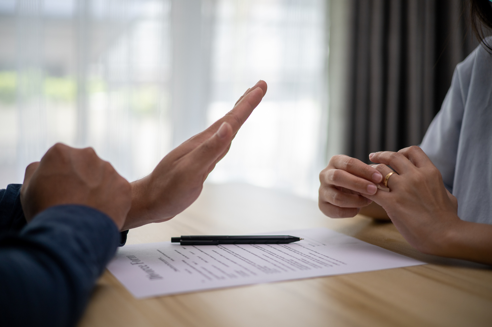 Addressing Dishonesty in Divorce and Custody Battles