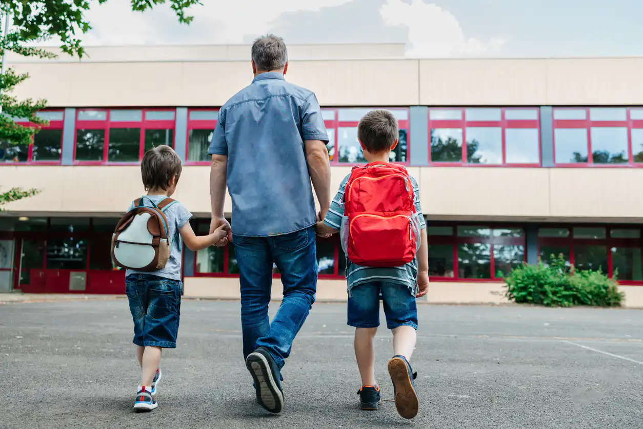 Should You Consider Parallel Parenting With Shared Custody?